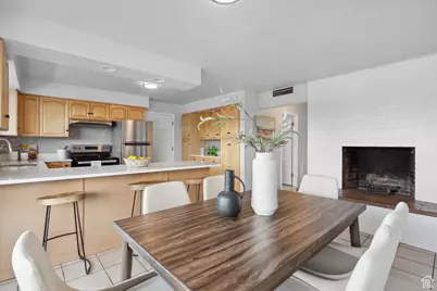 1881 S Foothill Dr E, Salt Lake City, UT 84108 - Photo 1