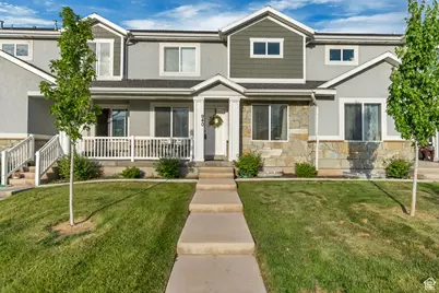 940 N Center St, Santaquin, UT 84655 - Photo 1