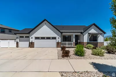 992 W Emily Francis Cir, South Jordan, UT 84095 - Photo 1
