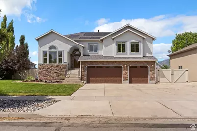 1898 Silver Spur Way, Farmington, UT 84025 - Photo 1