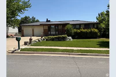 9 W Park Drive, Kaysville, UT 84037 - Photo 1