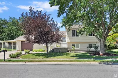 1135 N Connecticut Ave W, Harrisville, UT 84404 - Photo 1