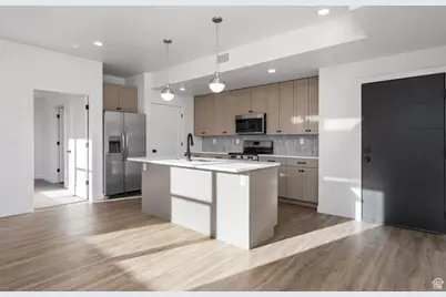 226 N Cliffside Dr #L-304, Hurricane, UT 84737 - Photo 1