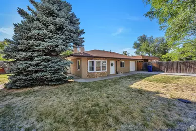 6392 S 2200 E, Holladay, UT 84121 - Photo 1