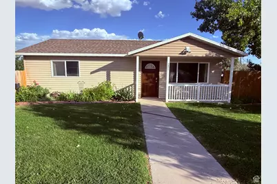 1971 E 3050 S, Vernal, UT 84078 - Photo 1