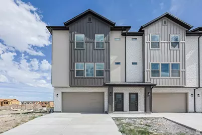 580 W Caroles Way #18, Tooele, UT 84074 - Photo 1