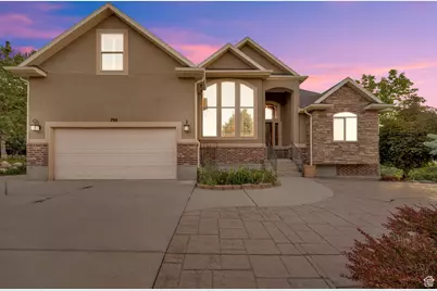 704 S Deer Hollow Rd E, Tooele, UT 84074 - Photo 1