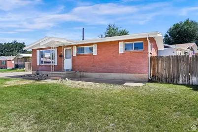 283 Marilyn Dr, Clearfield, UT 84015 - Photo 1