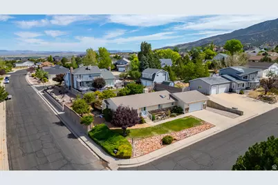 2205 N Bandtail Cir, Cedar City, UT 84721 - Photo 1