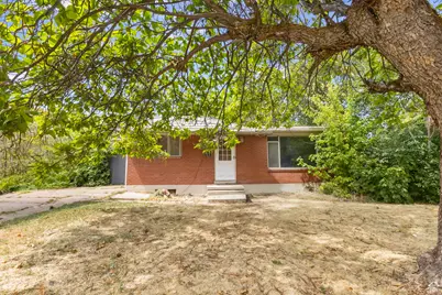 158 S 500 E, Kaysville, UT 84037 - Photo 1