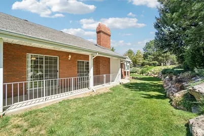 283 E 5450 S #20, Washington Terrace, UT 84405 - Photo 1