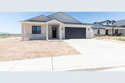 1170 N Yucca (3325 W) St, Cedar City, UT 84721 - Photo 1