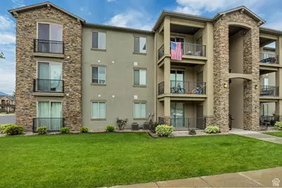 281 W 650 N #C, Centerville, UT 84014 - Photo 1