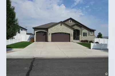 7538 W Box Leaf Cir S, Herriman, UT 84096 - Photo 1