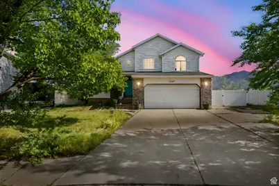 1367 E 3125 N, Layton, UT 84040 - Photo 1