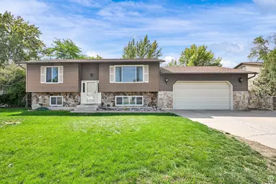 672 W 600 N, Clearfield, UT 84015 - Photo 1