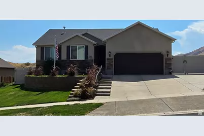 203 W Caracara St S, Saratoga Springs, UT 84045 - Photo 1