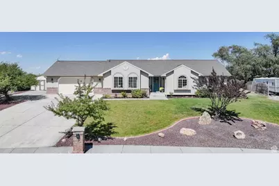 1150 N Fairway Dr, Preston, ID 83263 - Photo 1