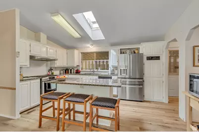 275 E Crescent Park Way S #158, Sandy, UT 84070 - Photo 1