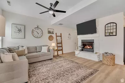 2283 S 1900 W, Woods Cross, UT 84087 - Photo 1