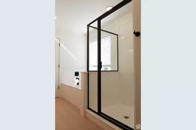 282 W 510 N, Smithfield, UT 84335 - Photo 11