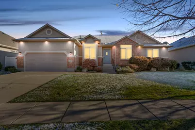 117 Cara Vella Ln, Centerville, UT 84014 - Photo 1