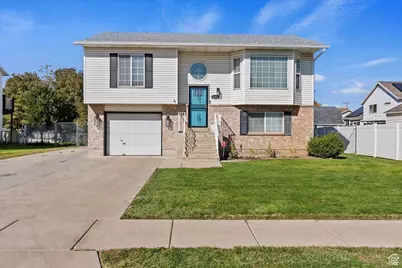 2263 N 2290 W, Clinton, UT 84015 - Photo 1