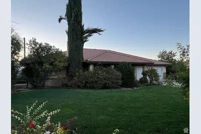 865 N Lava Flow Dr, Santa Clara, UT 84765 - Photo 1