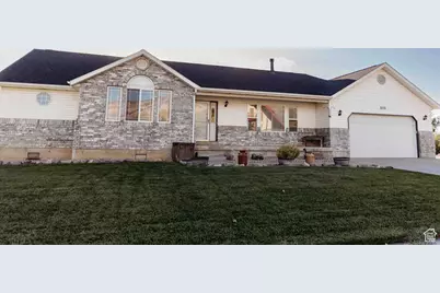 3231 N Pelican Dr, Farr West, UT 84404 - Photo 1