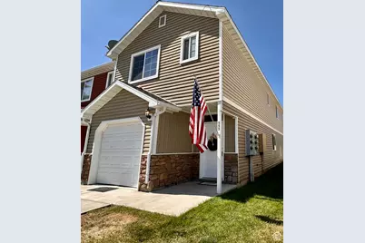 555 N 2425 W, Maeser, UT 84078 - Photo 1