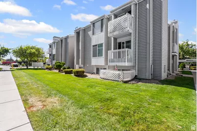 875 E Arrowhead Ln S #34, Murray, UT 84107 - Photo 1