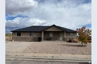 4835 W Hillside Dr, Maeser, UT 84078 - Photo 1