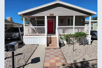 4718 S Aspen Ln, Taylorsville, UT 84123 - Photo 1