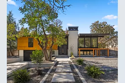 6552 S 2520 E, Cottonwood Heights, UT 84121 - Photo 1