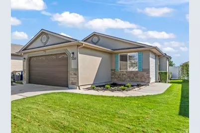 1127 W Haworth Dr, North Salt Lake, UT 84054 - Photo 1