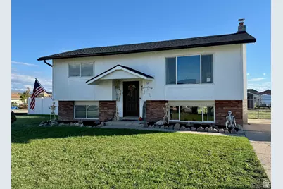 3475 W 2200 S, Syracuse, UT 84075 - Photo 1