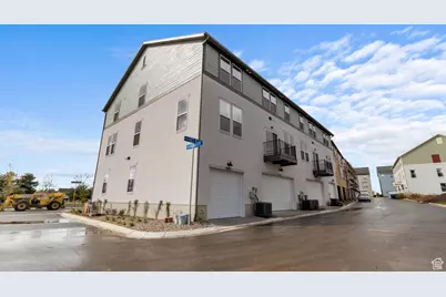 1451 N 1875 W #168, Layton, UT 84041 - Photo 3