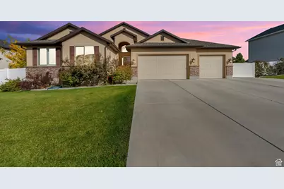 5657 S Woodview Dr #424, West Valley, UT 84118 - Photo 1