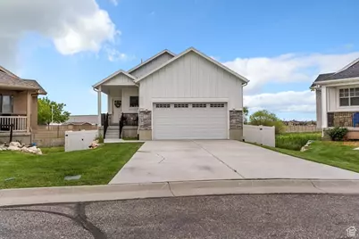 1015 W 3000 N, Pleasant View, UT 84414 - Photo 1