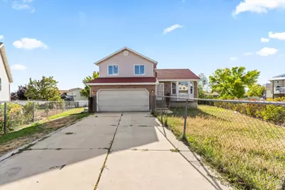 247 W 1925 N, Layton, UT 84041 - Photo 1