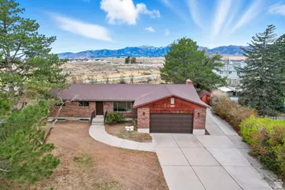 349 Belaire Cir, Grantsville, UT 84029 - Photo 1