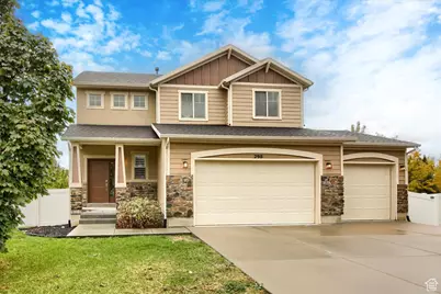 290 S 1325 E, Layton, UT 84040 - Photo 1