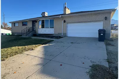 8643 S Vaquero Dr E, Sandy, UT 84094 - Photo 1