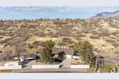 2125 E Dimple Dell Rd S, Sandy, UT 84092 - Photo 1