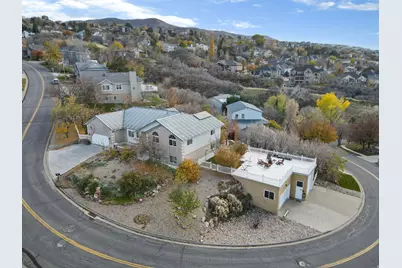 638 E Scenic Hills Dr N, North Salt Lake, UT 84054 - Photo 1