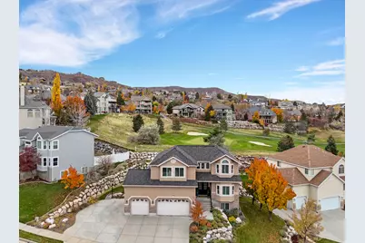 1104 E Fairway Dr, North Salt Lake, UT 84054 - Photo 1