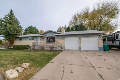 5578 S 3450 W, Roy, UT 84067 - Photo 1