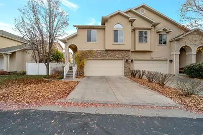 1360 E Old Maple Ct, Murray, UT 84117 - Photo 1