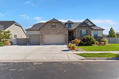 587 S 1400 W, Syracuse, UT 84075 - Photo 1