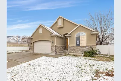 464 E Winchester Dr N, Stansbury Park, UT 84074 - Photo 1